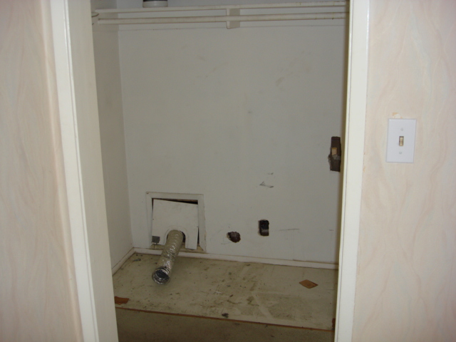 Laundry Room Before