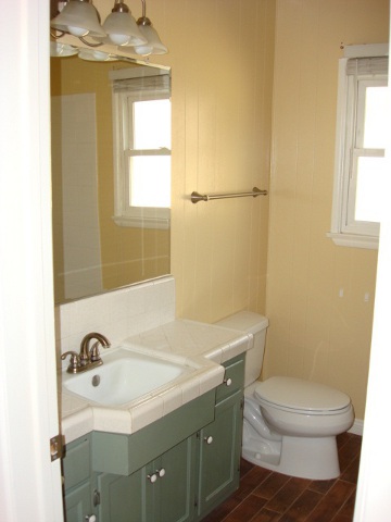 2nd Bathroom After